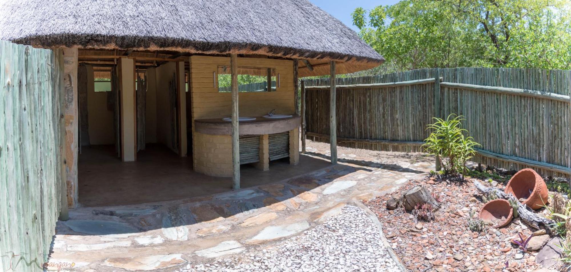 Musangano Lodge Odzi Екстер'єр фото