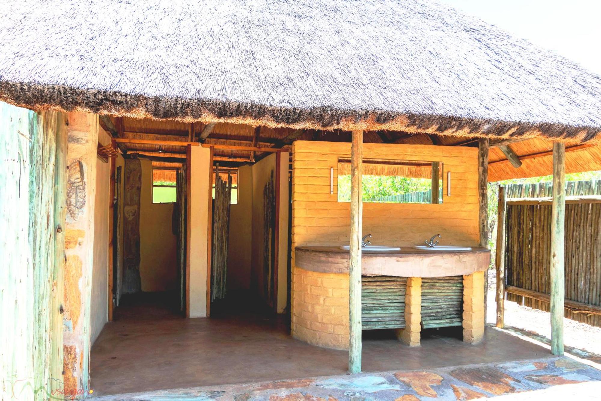 Musangano Lodge Odzi Екстер'єр фото