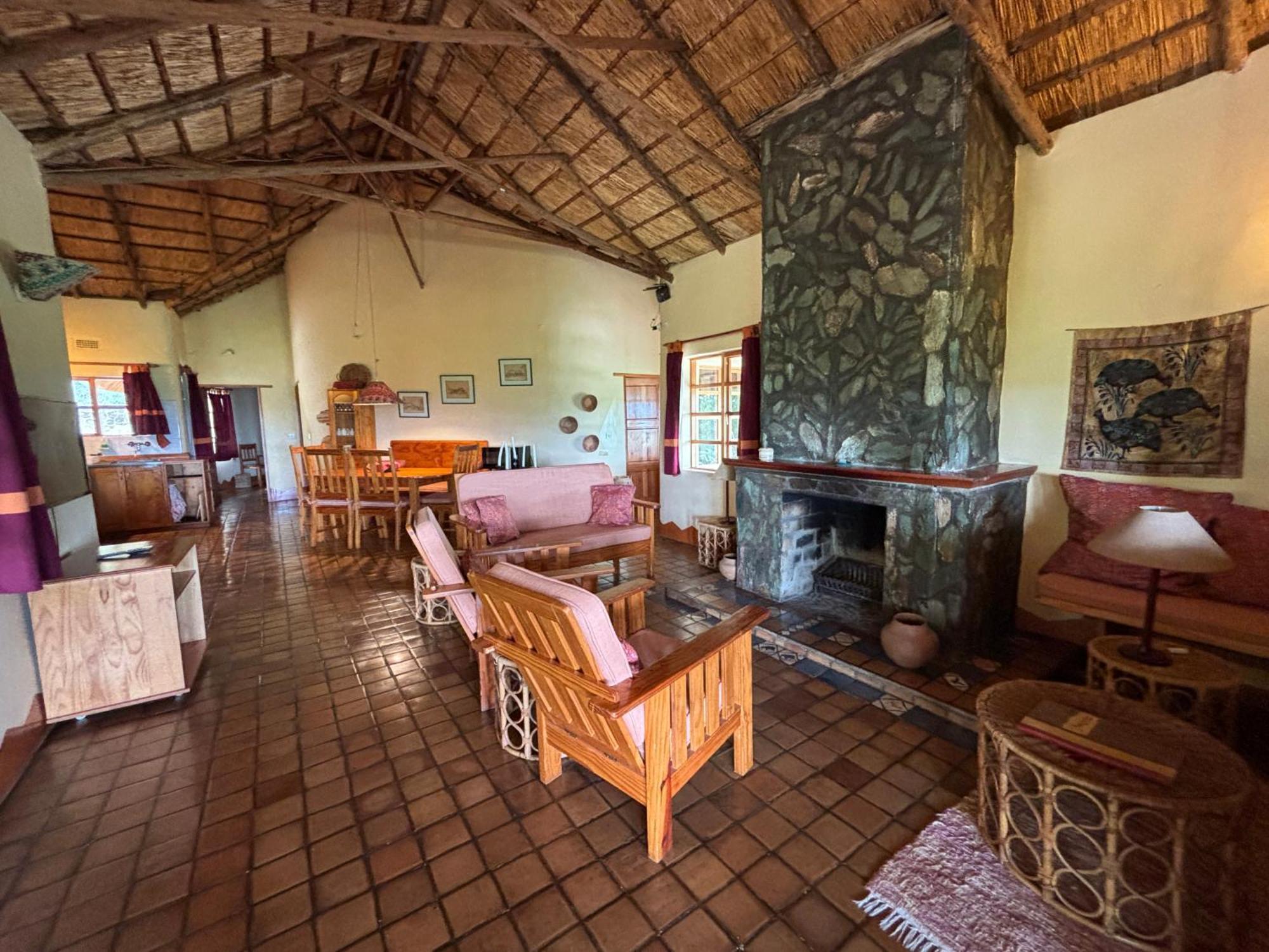 Musangano Lodge Odzi Екстер'єр фото